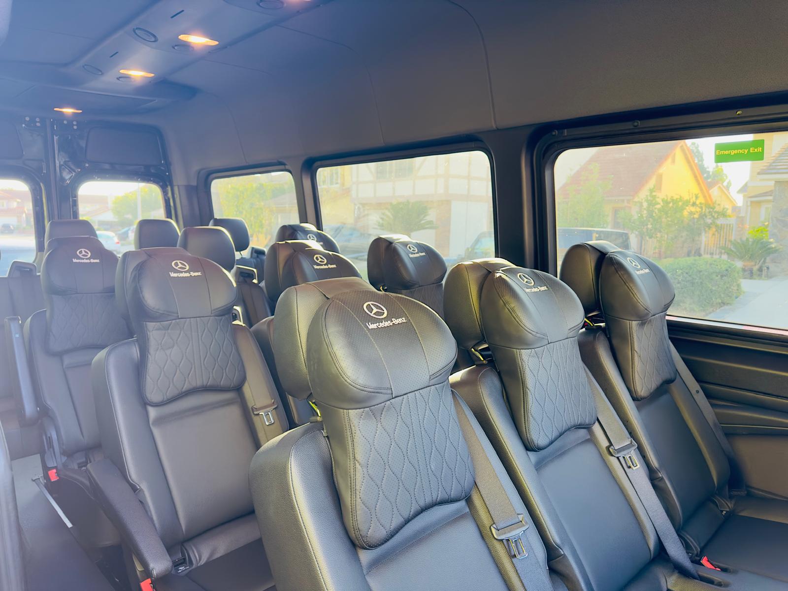 MERCEDEZ-BENZ SPRINTER 2500 15 PASSENGER Image 71